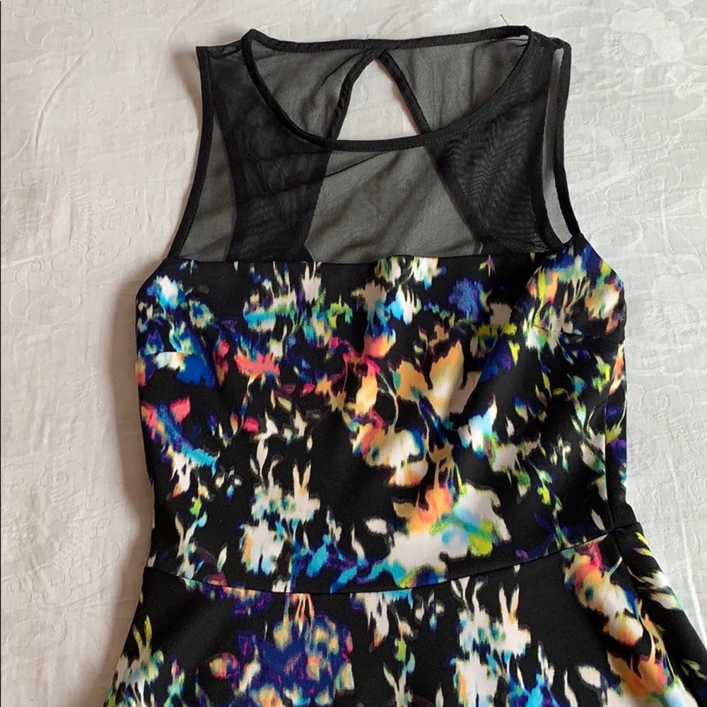 BEAUTIFUL FLORAL FORMAL DRESS